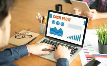 How Can a Business Mentor Increase Cash Flow & Profit Margin?