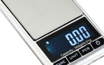 How To Calibrate A Pocket Scale